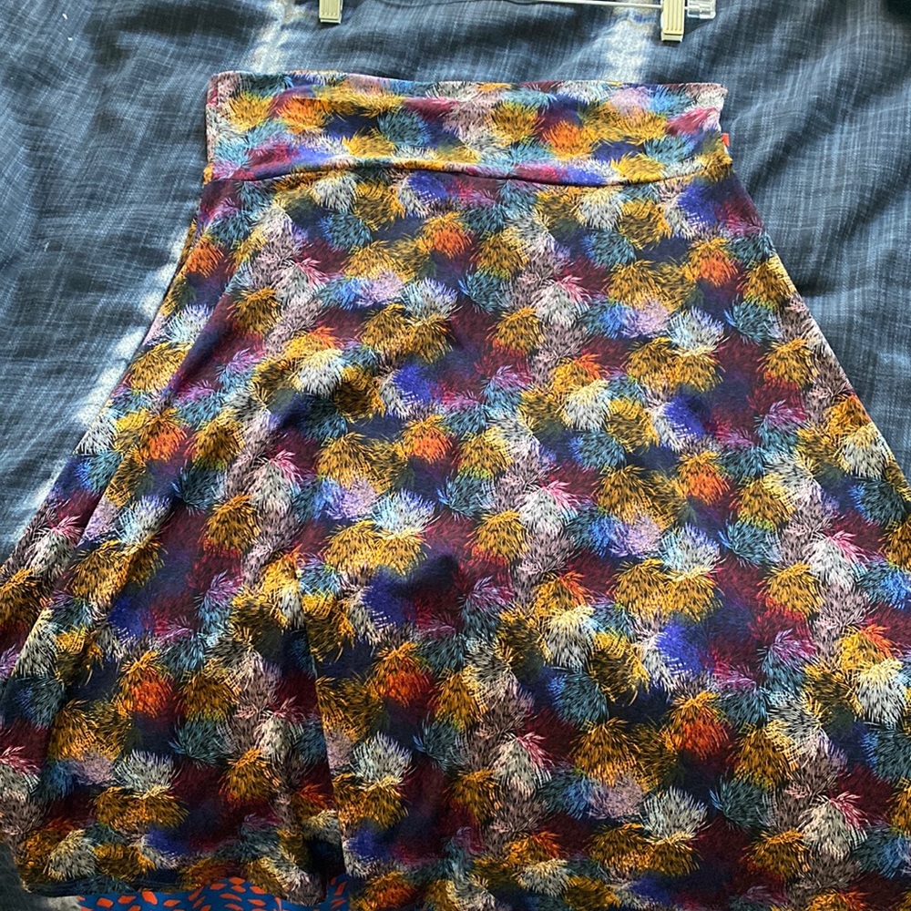 LulaRoe azure skirt size medium